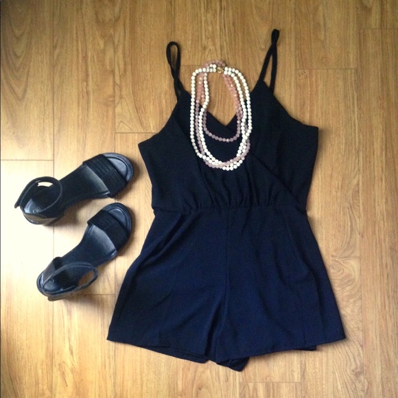 NWT SEXY Summer Flowy Chiffon Boho Vneck Romper - Picture 6 of 7